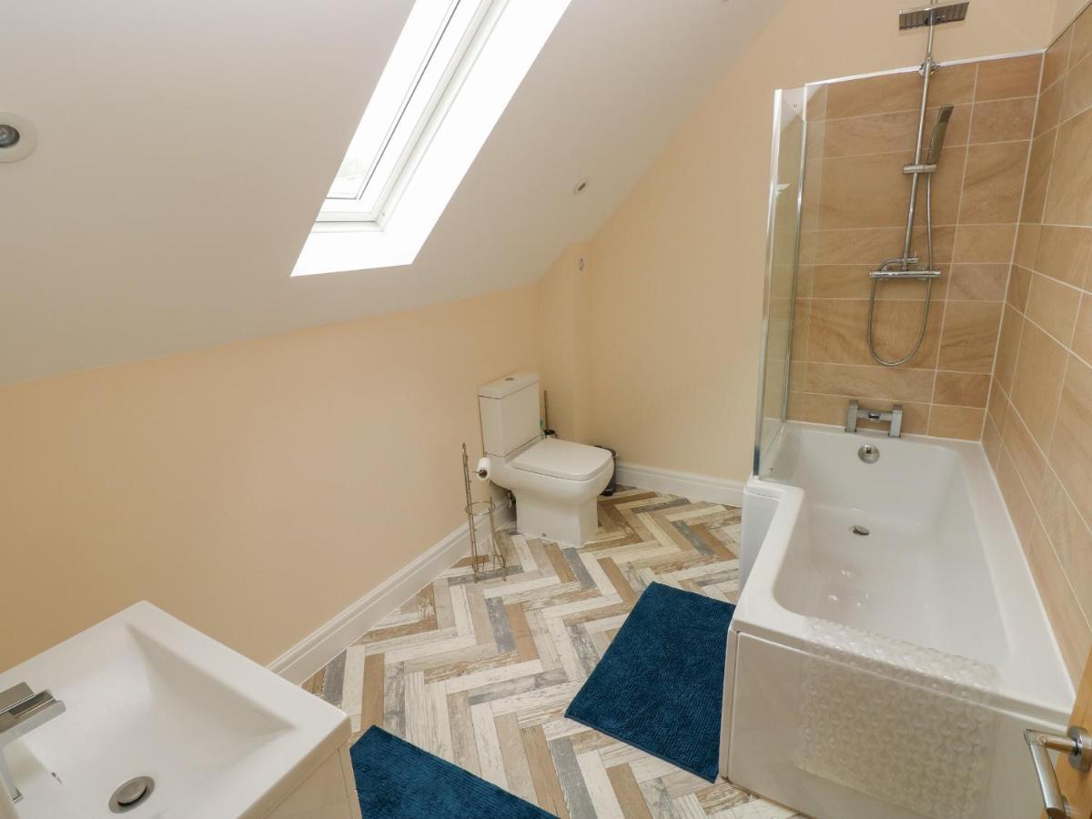 Woodpecker Barn Villa Pontyclun Kültér fotó